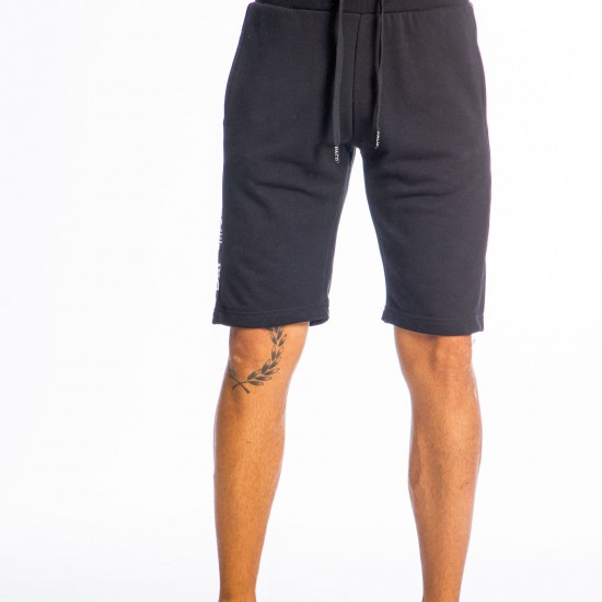 ΒΕΡΜΟΥΔΑ ΜΕ ΤΥΠΩΜΑ ΣΤΟ ΠΛΑΪ