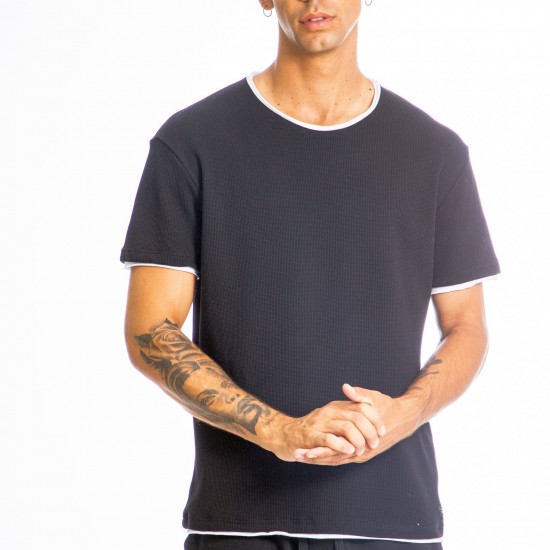 ΜΠΛΟΥΖΑ ΜΕ ΔΙΠΛΗ ΛΑΙΜΟΚΟΨΗ